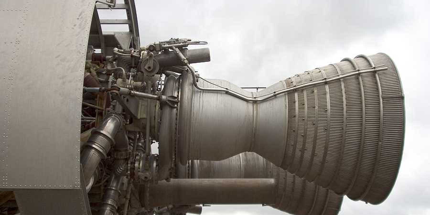A horizontal view of the motors at the bottom of a rocket
