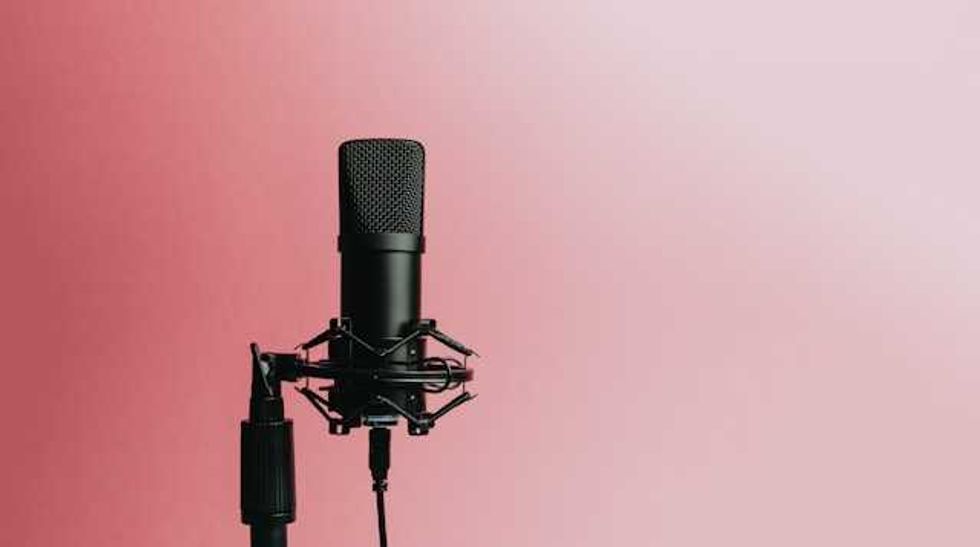 NYT, WSJ podcasts promote pro-drilling ads by top US oil lobby