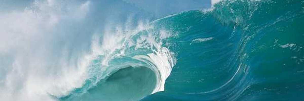 A view of a giant wave