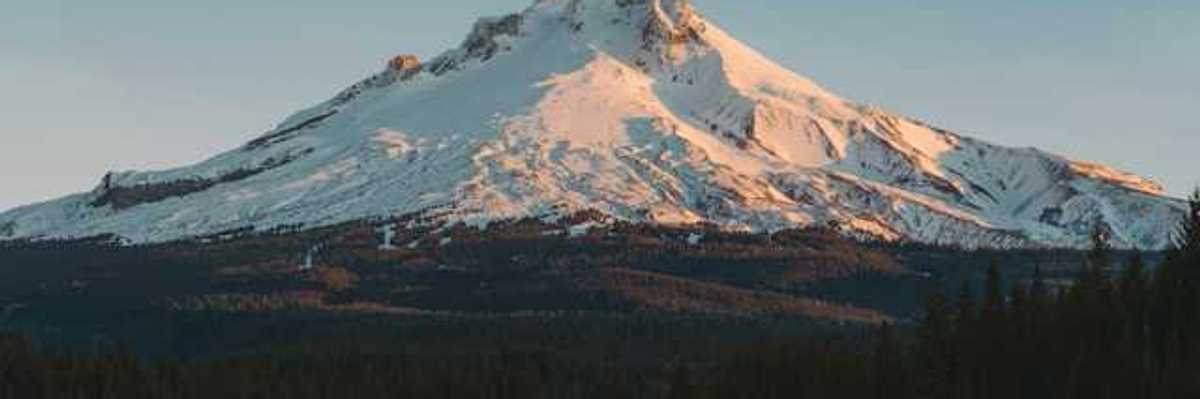 A view of Mount Hood covered in snow in Oregon