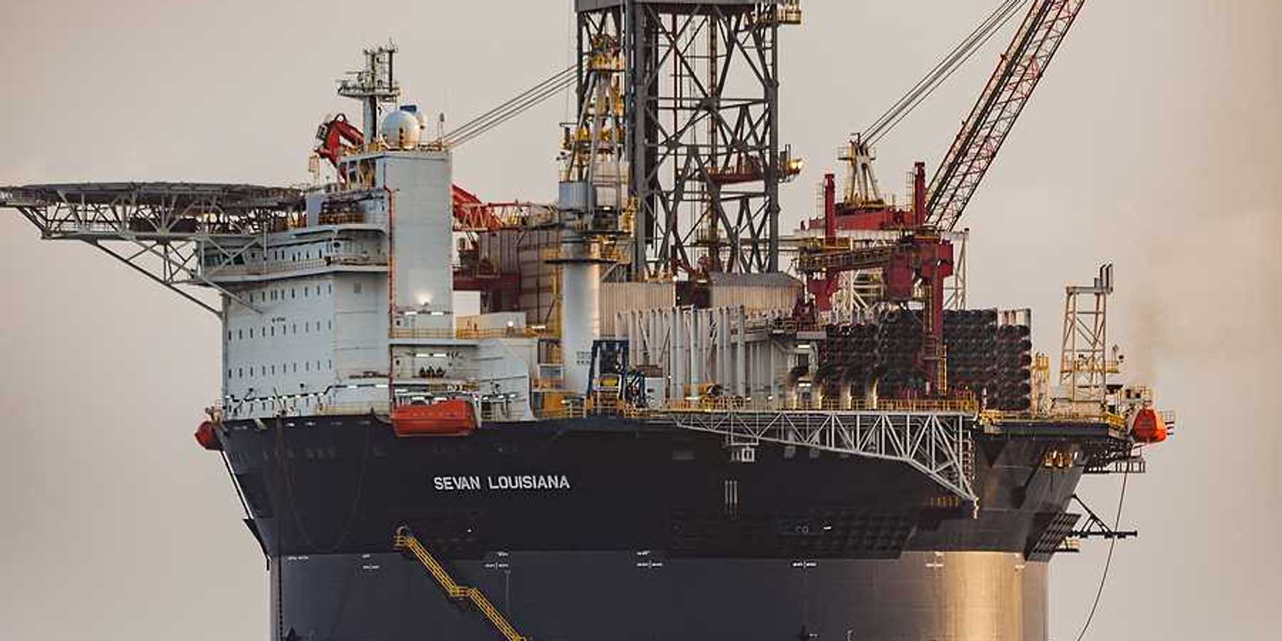 An offshore oil rig in the ocean