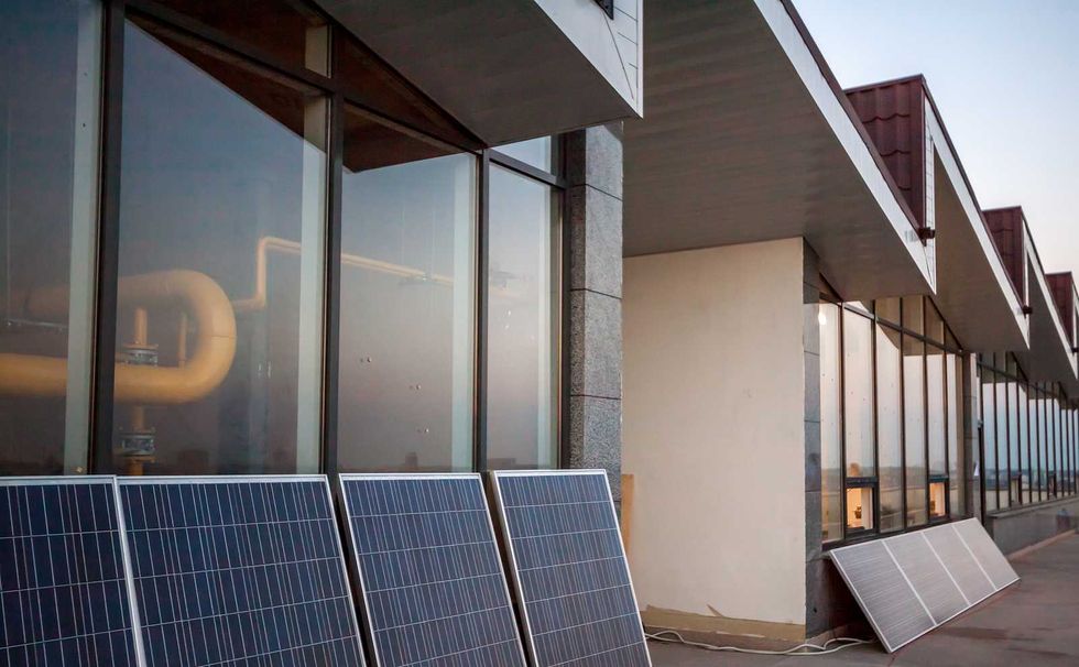 Balcony solar is this year’s clean energy superstar in the US