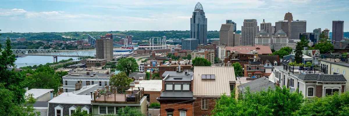 Cincinnati, Ohio, daytime cityscape