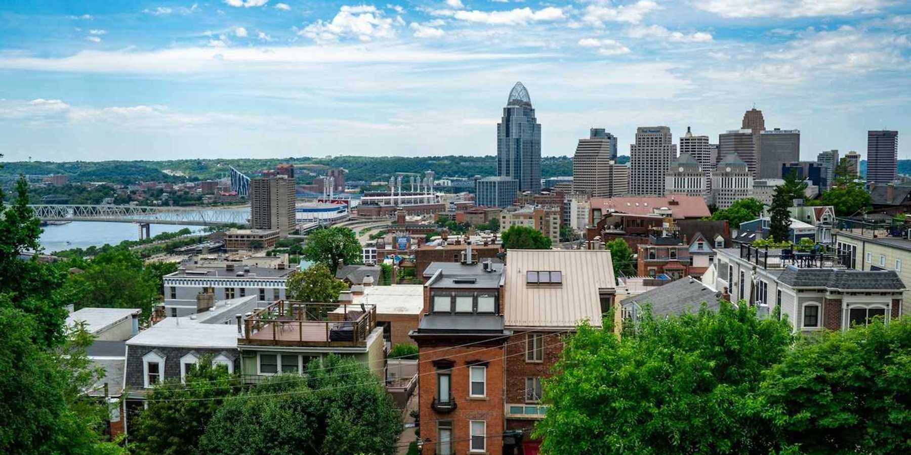 Cincinnati, Ohio, daytime cityscape