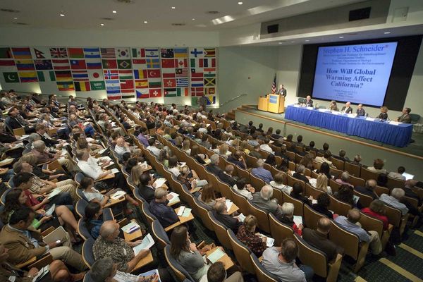 Climate change panel fielding questions at California conference on climate change
