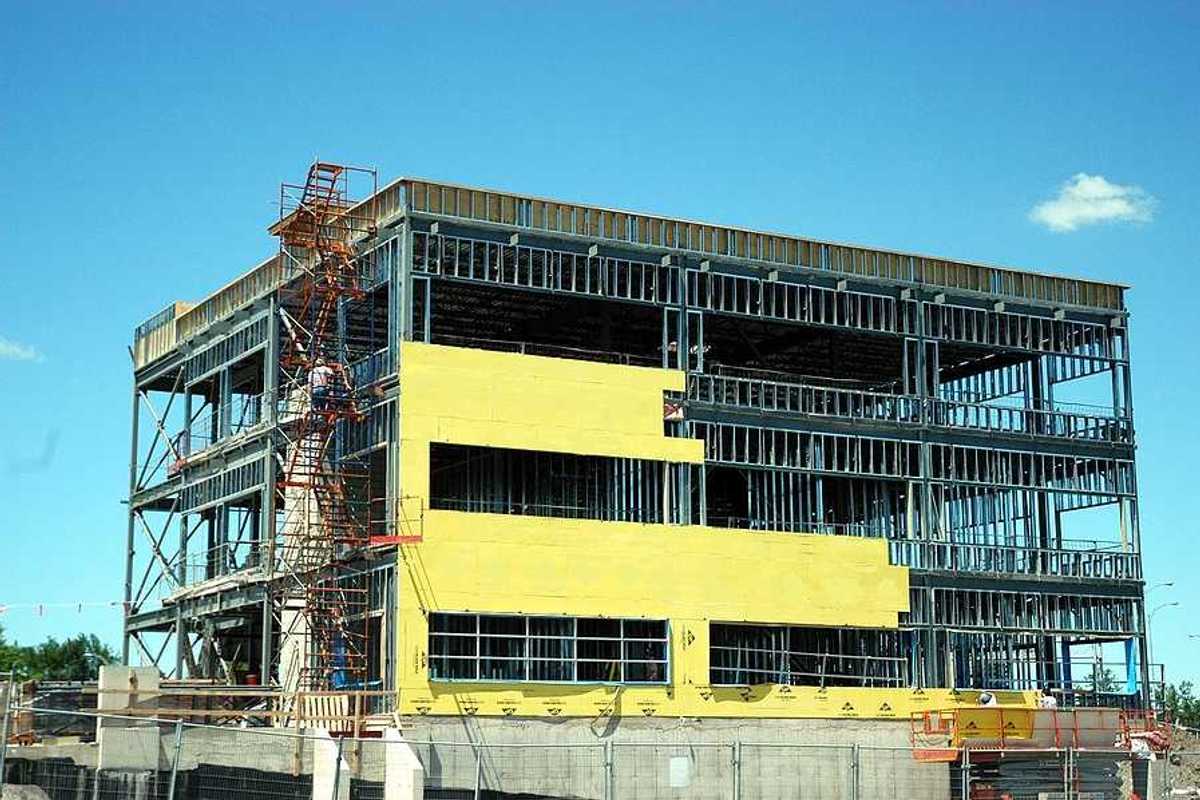 Construction of a large office building