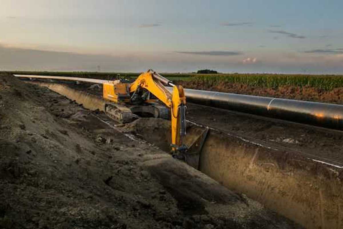 Construction of a new gas pipeline