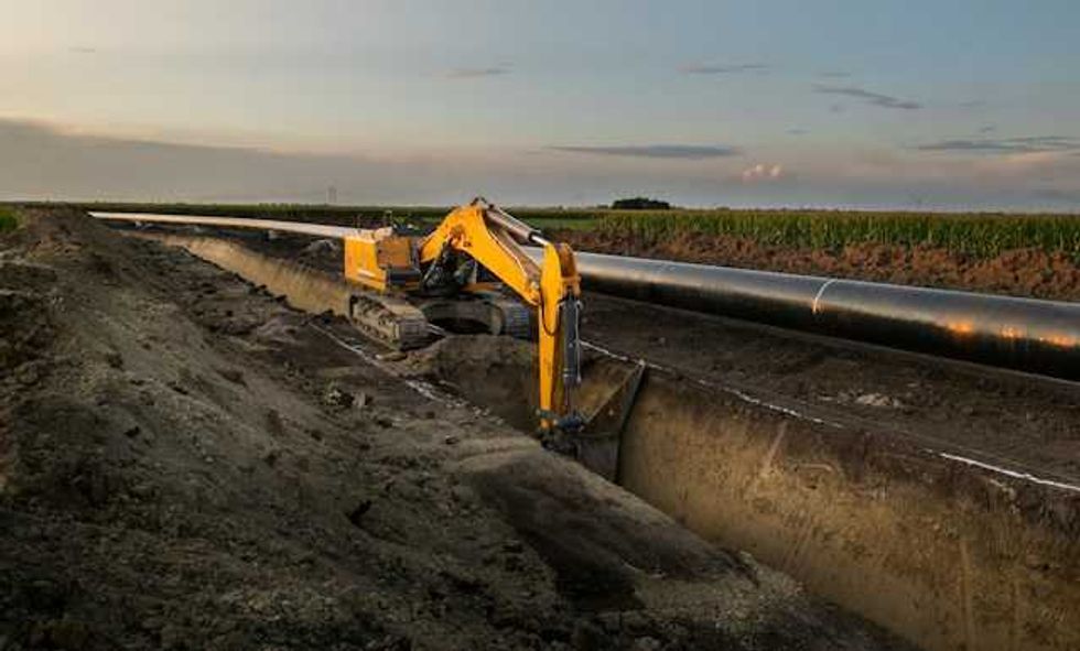 The real winners from a new Canadian oil pipeline are private investors