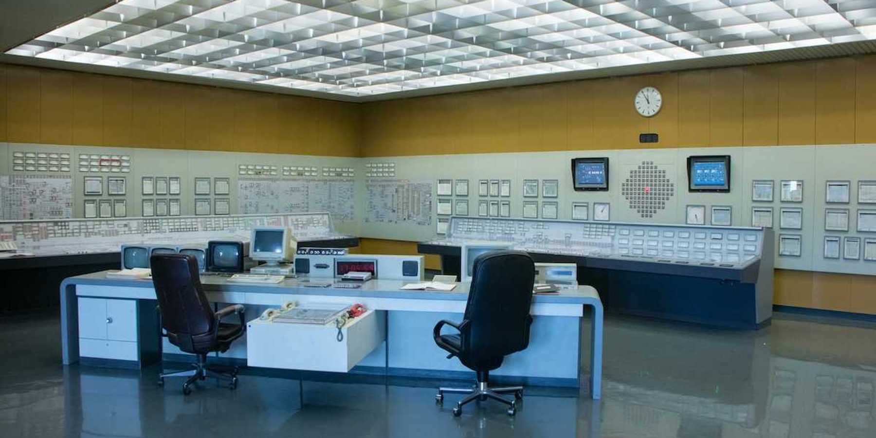 Control room of nuclear power plant: Zwentendorf, Sonnenweg, Zwentendorf, Austria