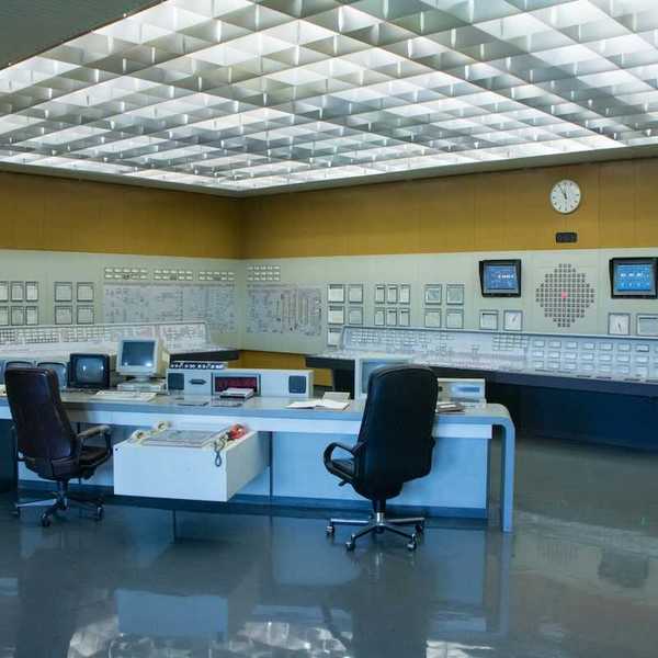 Control room of nuclear power plant: Zwentendorf, Sonnenweg, Zwentendorf, Austria