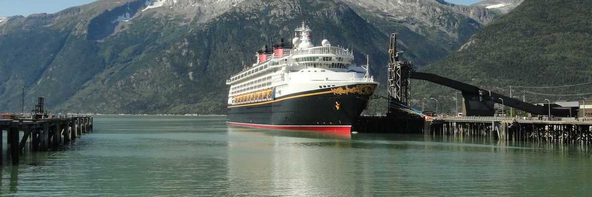 Disney Wonder cruise liner arriving in Skagway (Alaska).