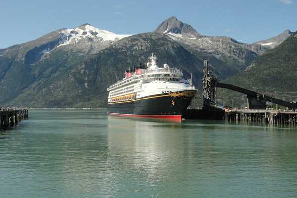 Disney Wonder cruise liner arriving in Skagway (Alaska).