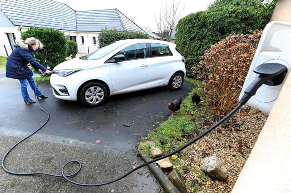 Can my electric car power my house? Not yet for most drivers, but vehicle-to-home charging is coming