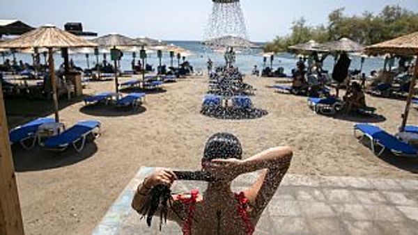 greek heat wave climate impacts 