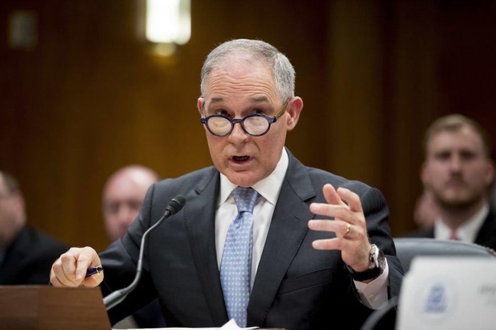 Emails show cooperation among EPA, climate-change deniers