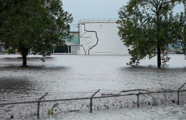 Silent Spills Part 1: In Houston and beyond, Harvey’s spills leave a toxic legacy