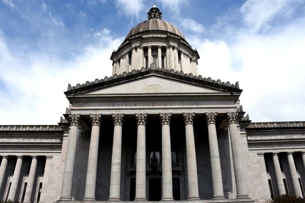 Inslee, environmentalists want more aggressive action toward reducing greenhouse gases