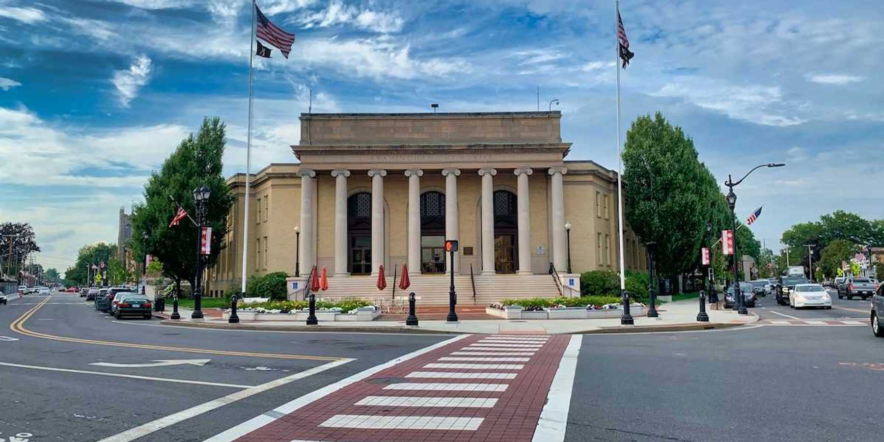 Framingham, Massachusetts, city hall at 2 Union Ave