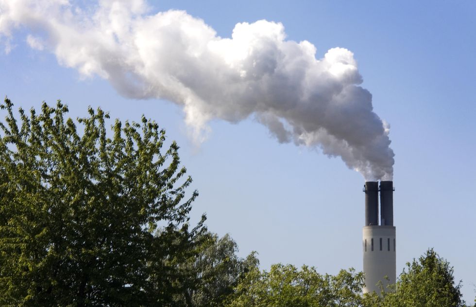 German CO2 cuts stall as coal, oil use cancel out renewable gains