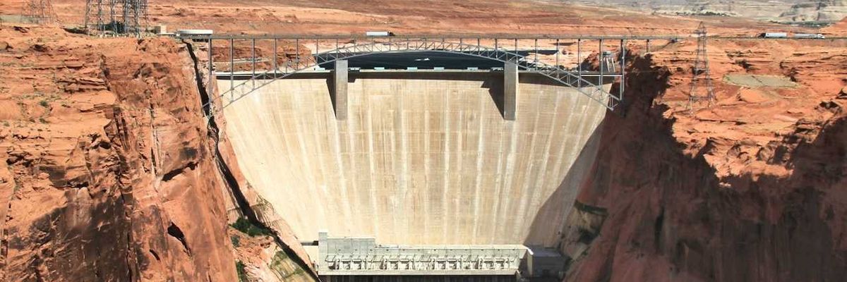 Glen Canyon Dam Lake Powell