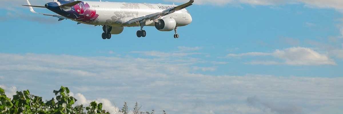 Hawaii airlines jet