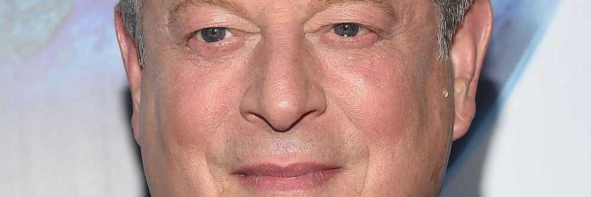 Head shot of Al Gore as he arrives for 'An Inconvenient Sequel: Truth To Power' Screening on July 25, 2017 in Hollywood, CA, 2017 head shot