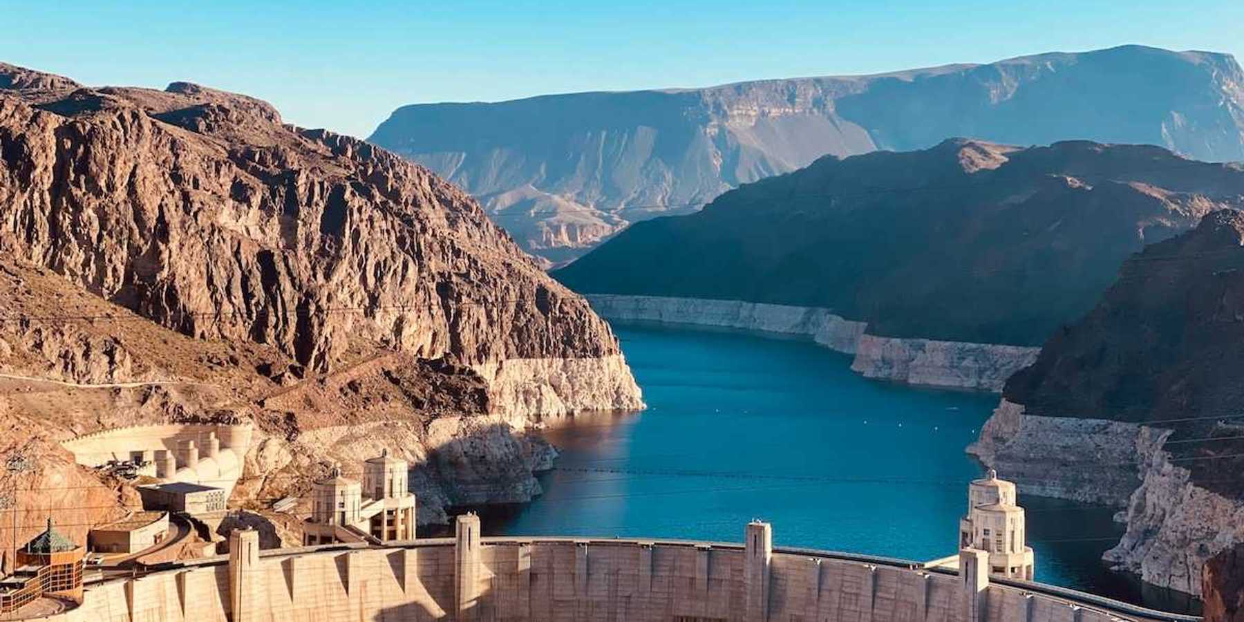 Hoover Dam, Lake Mead, and the Colorado River showing "bathtub ring" indicative of low water level.