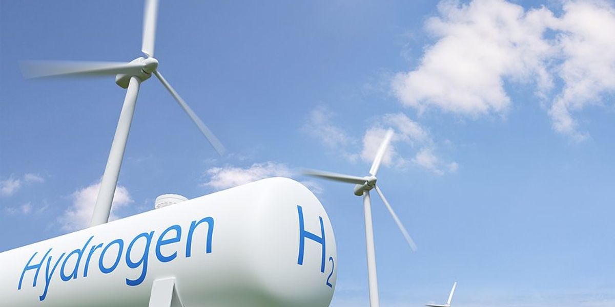hydrogen tank with wind turbines
