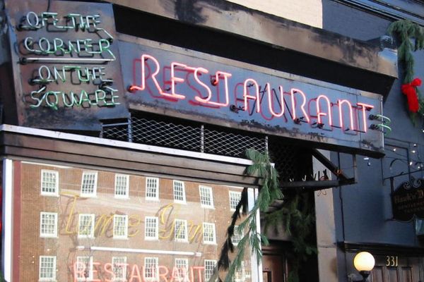 Peter Dykstra: A Congressman goes into a bar ...