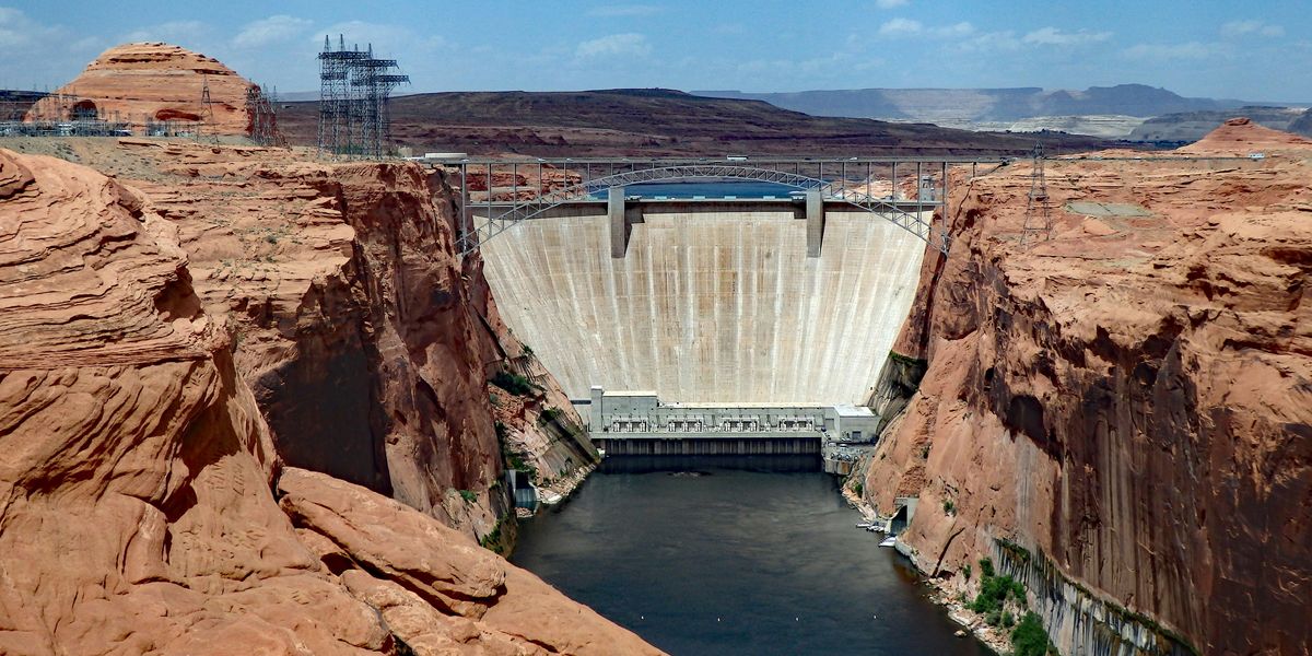 Damaging discovery at Lake Powell's dam may affect Western water distribution