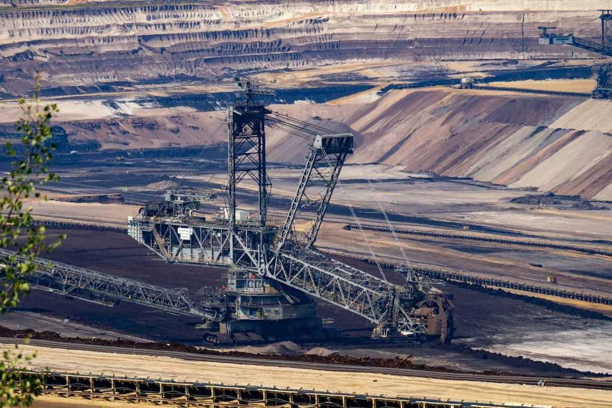Large open-pit mining operation