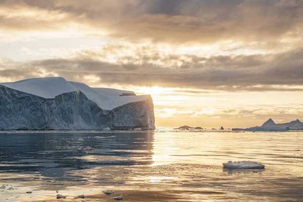 Melting ice sheets Antarctica