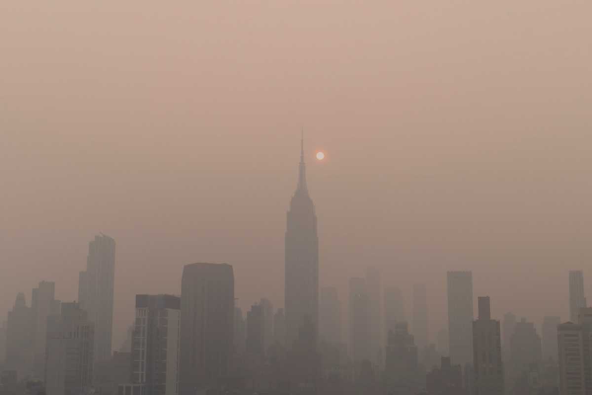 New York City skyline cloaked in wildfire smoke