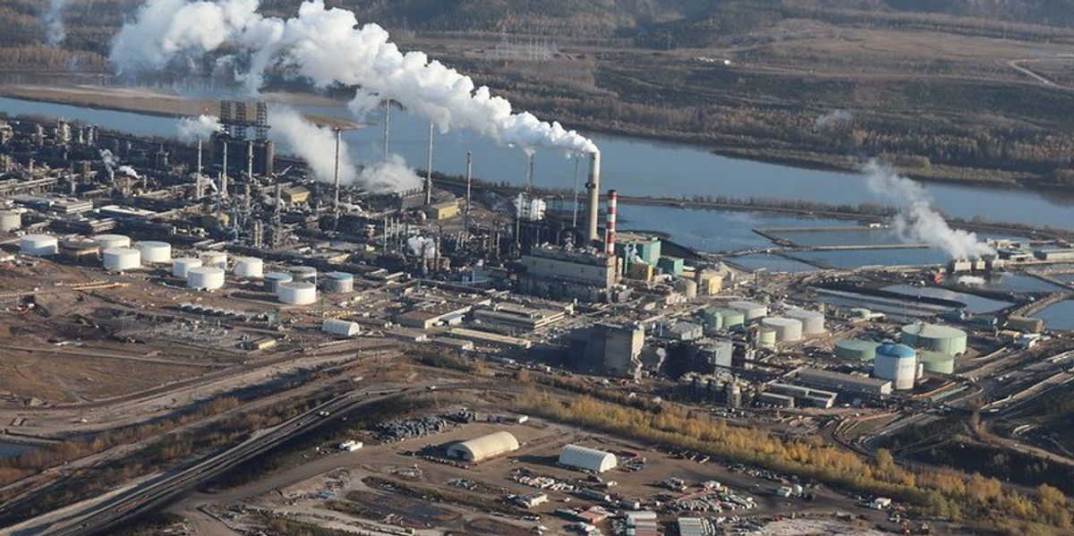Oilsands giants lobbied to weaken emissions cap