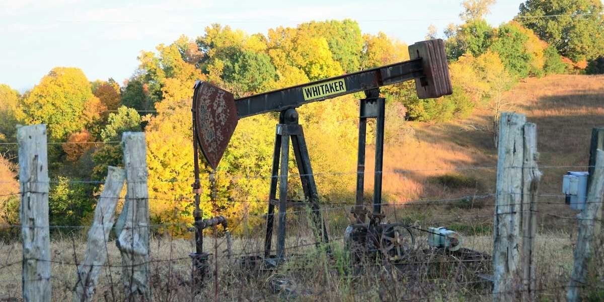 Old Whitaker oil pumping rig - abandoned oil well