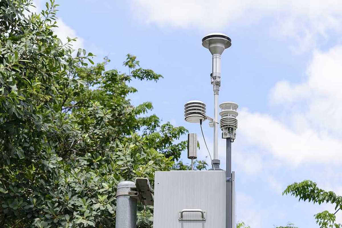 Outdoor air quality sensors