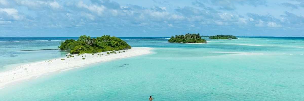 Paddleboarder in Cook Islands