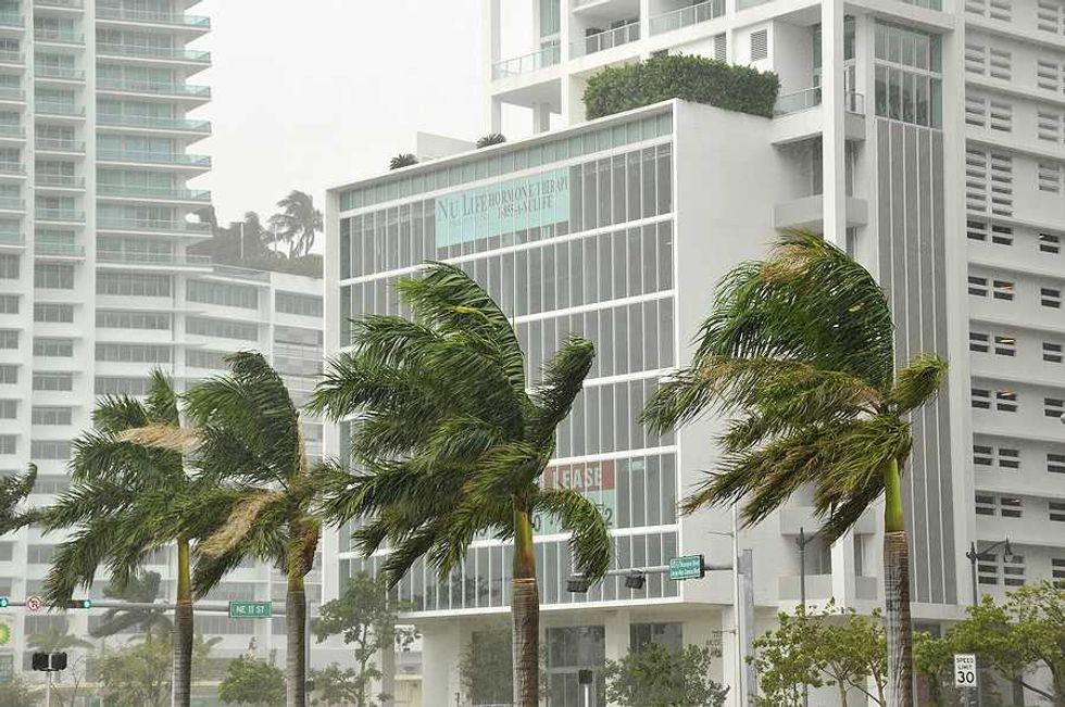 The emerging danger of post-hurricane heat waves