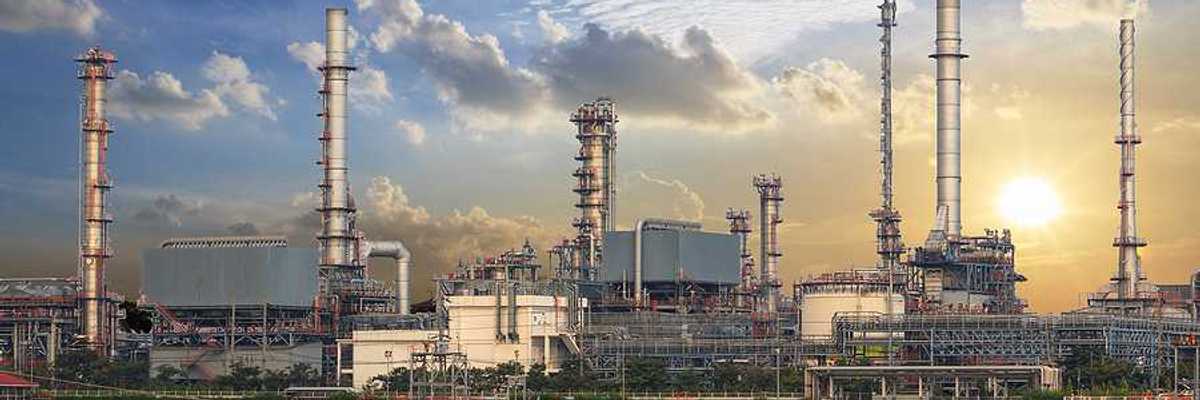 Refinery and petrochemical industrial plant