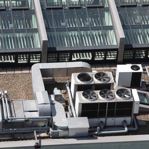 Rooftop, industrial air conditioning equipment