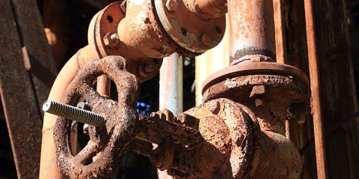 rusty pipes