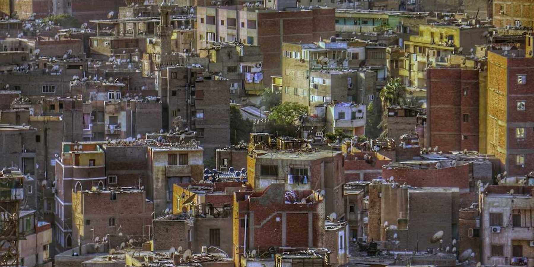 Seemingly chaotic Cairo rooftops