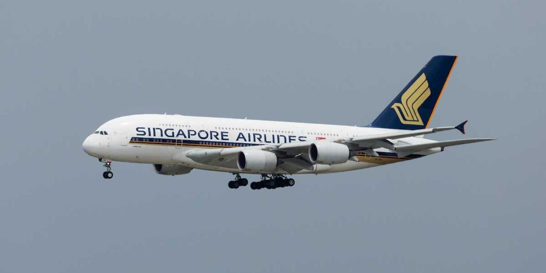 Singapore Airlines jet in flight