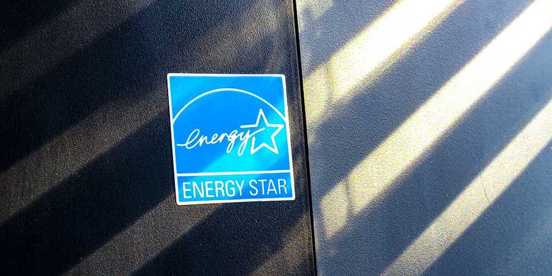The blue and white Energy Star logo sticker