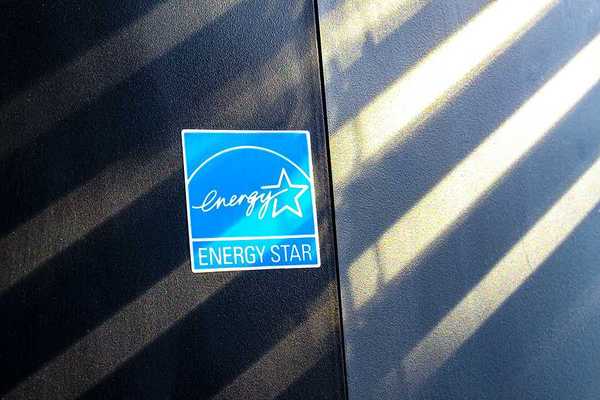 The blue and white Energy Star logo sticker