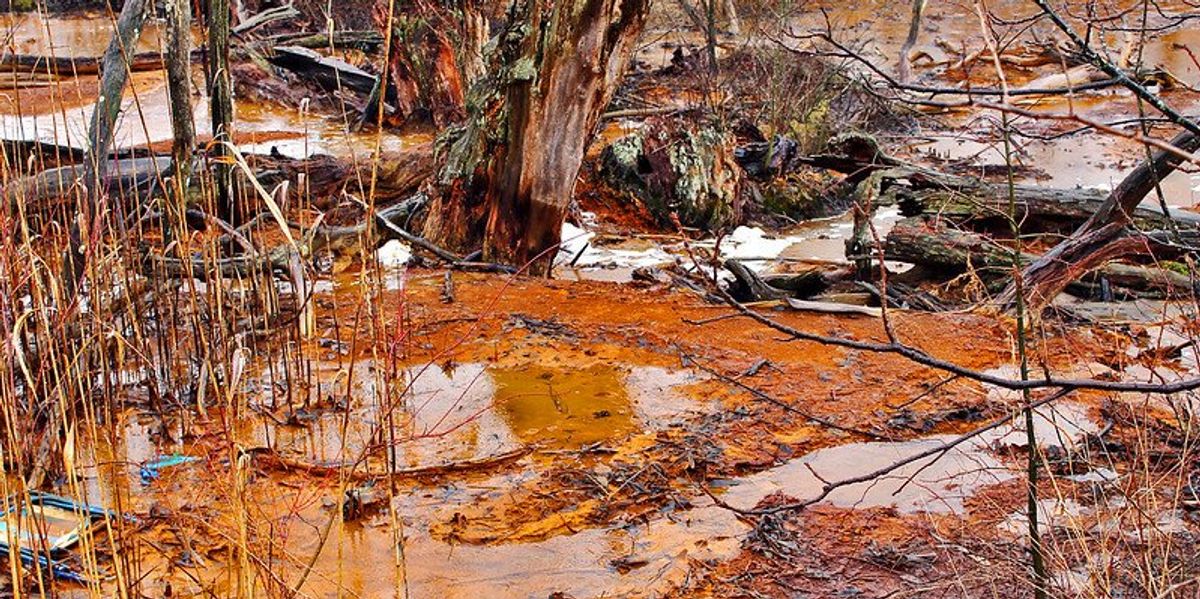 Transforming Appalachian acid-mine pollution