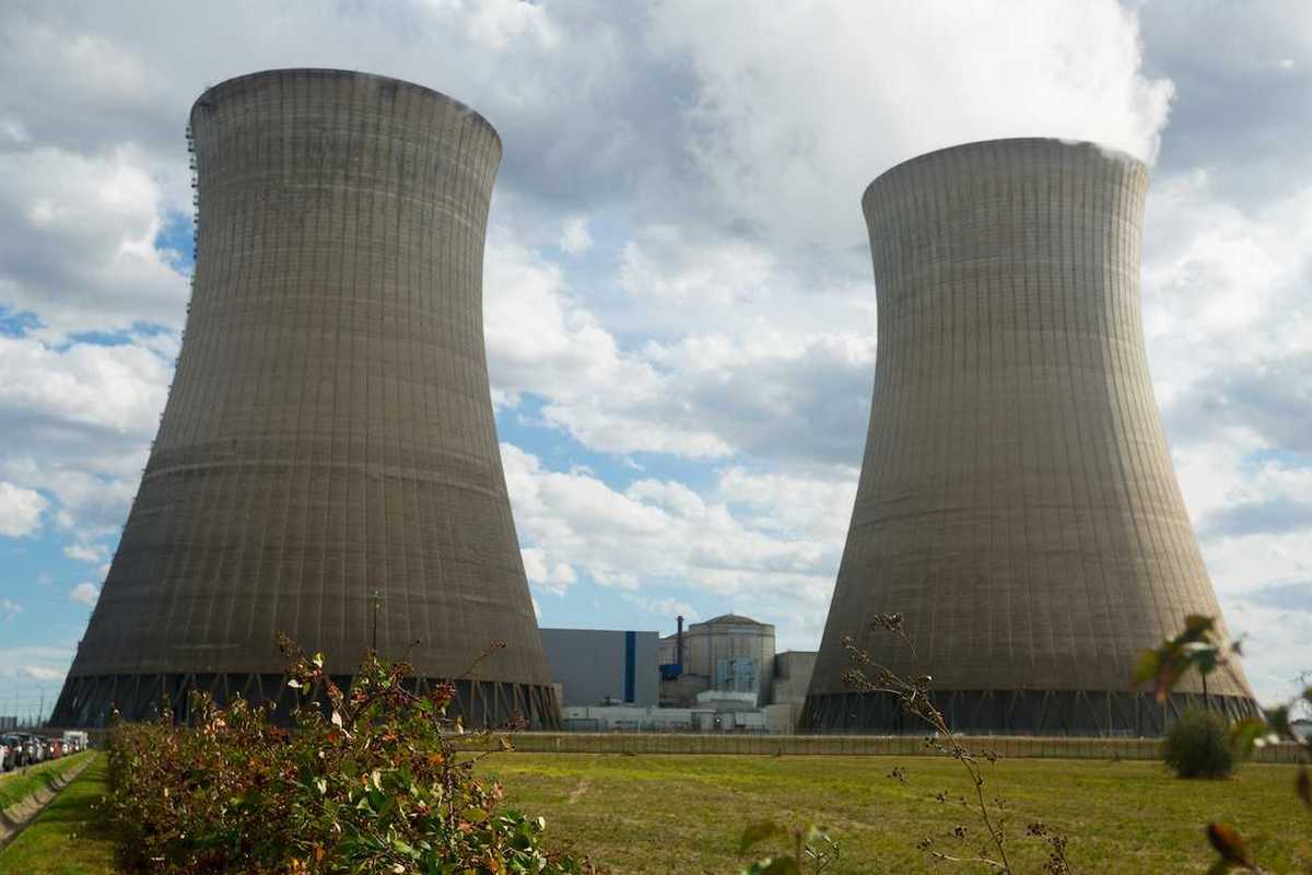 Twin cooling towers at nuclear power plant