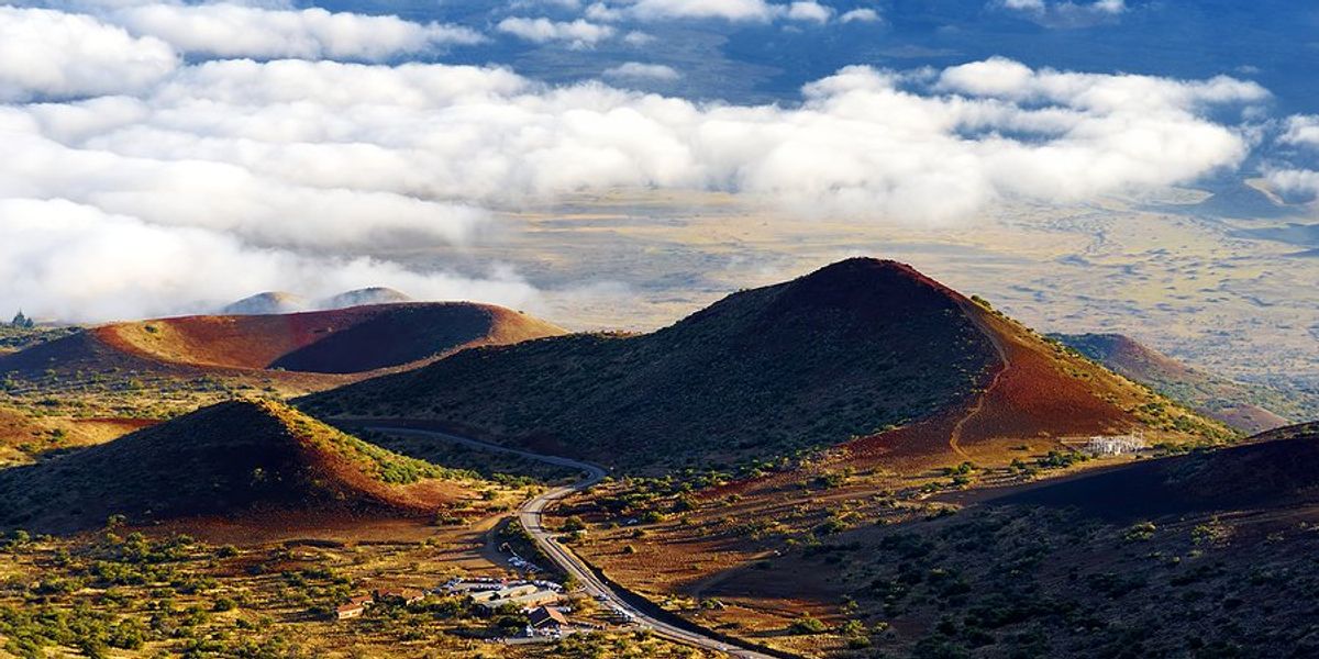 View of mauna koa mountain in Hawaii.